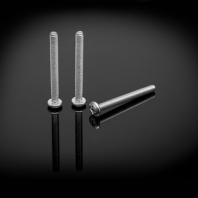 GB818 স্টেইনলেস স্টীল ক্রস প্যান হেড স্ক্রু